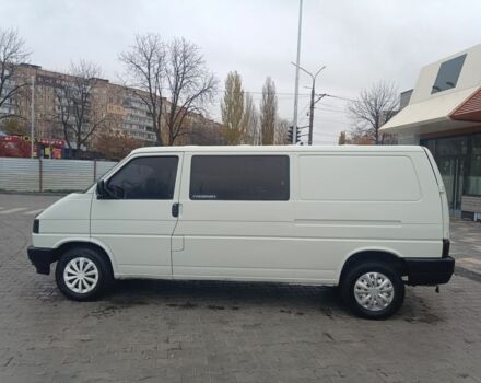 Белый Фольксваген Transporter, объемом двигателя 1.9 л и пробегом 300 тыс. км за 2650 $, фото 4 на Automoto.ua