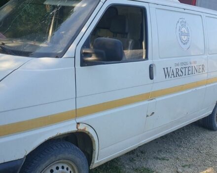 Белый Фольксваген Transporter, объемом двигателя 0 л и пробегом 400 тыс. км за 2900 $, фото 1 на Automoto.ua