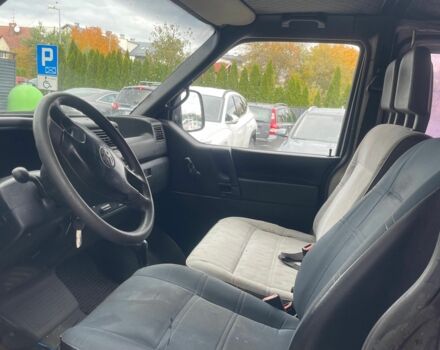 Белый Фольксваген Transporter, объемом двигателя 1.9 л и пробегом 300 тыс. км за 2678 $, фото 3 на Automoto.ua