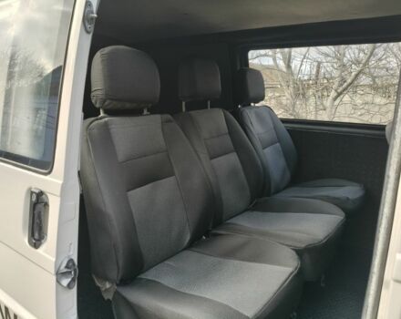 Белый Фольксваген Transporter, объемом двигателя 2.5 л и пробегом 300 тыс. км за 4350 $, фото 3 на Automoto.ua