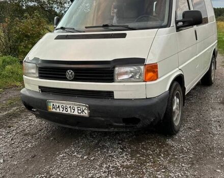 Білий Фольксваген Transporter, об'ємом двигуна 1.9 л та пробігом 380 тис. км за 4500 $, фото 1 на Automoto.ua