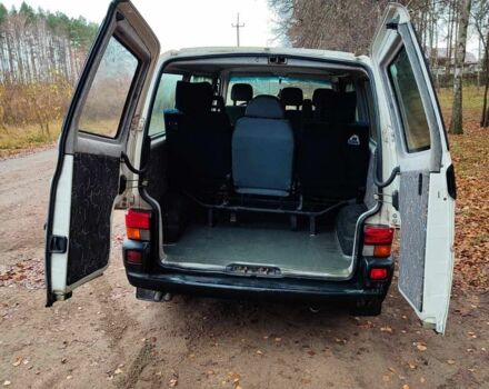 Белый Фольксваген Transporter, объемом двигателя 0 л и пробегом 234 тыс. км за 4200 $, фото 3 на Automoto.ua