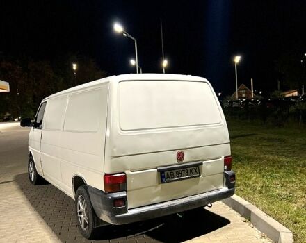 Білий Фольксваген Transporter, об'ємом двигуна 1.9 л та пробігом 300 тис. км за 3200 $, фото 2 на Automoto.ua