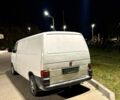 Білий Фольксваген Transporter, об'ємом двигуна 1.9 л та пробігом 300 тис. км за 3200 $, фото 2 на Automoto.ua