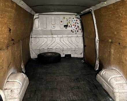 Білий Фольксваген Transporter, об'ємом двигуна 1.9 л та пробігом 300 тис. км за 3200 $, фото 5 на Automoto.ua