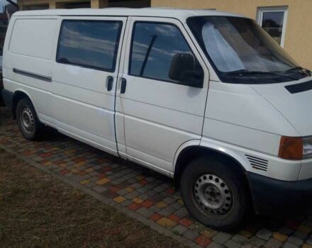 Белый Фольксваген Transporter, объемом двигателя 1.9 л и пробегом 500 тыс. км за 4000 $, фото 1 на Automoto.ua