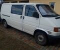 Белый Фольксваген Transporter, объемом двигателя 1.9 л и пробегом 500 тыс. км за 4000 $, фото 1 на Automoto.ua