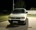 Білий Фольксваген Transporter, об'ємом двигуна 1.9 л та пробігом 300 тис. км за 3200 $, фото 1 на Automoto.ua