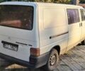 Белый Фольксваген Transporter, объемом двигателя 2.5 л и пробегом 439 тыс. км за 3392 $, фото 2 на Automoto.ua