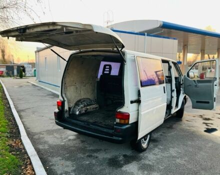 Білий Фольксваген Transporter, об'ємом двигуна 1.9 л та пробігом 200 тис. км за 3650 $, фото 13 на Automoto.ua