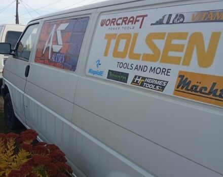 Белый Фольксваген Transporter, объемом двигателя 2.5 л и пробегом 357 тыс. км за 4500 $, фото 3 на Automoto.ua