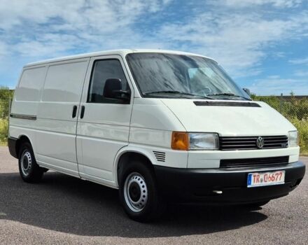 Белый Фольксваген Transporter, объемом двигателя 2.5 л и пробегом 288 тыс. км за 2150 $, фото 1 на Automoto.ua