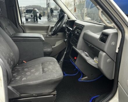 Белый Фольксваген Transporter, объемом двигателя 1.9 л и пробегом 312 тыс. км за 5200 $, фото 3 на Automoto.ua