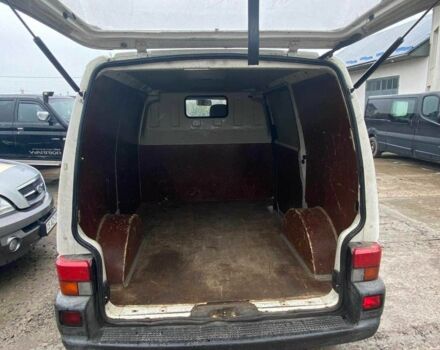 Белый Фольксваген Transporter, объемом двигателя 2.5 л и пробегом 400 тыс. км за 3135 $, фото 3 на Automoto.ua