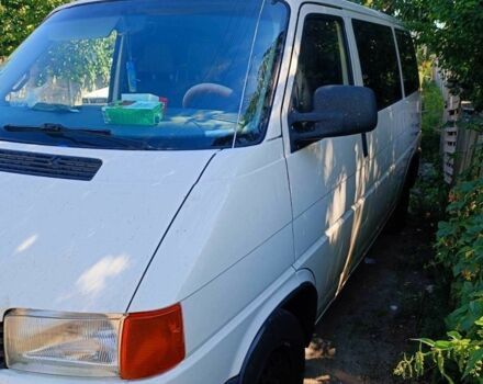 Белый Фольксваген Transporter, объемом двигателя 2.5 л и пробегом 350 тыс. км за 5500 $, фото 1 на Automoto.ua