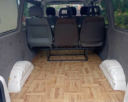 Белый Фольксваген Transporter, объемом двигателя 1.9 л и пробегом 416 тыс. км за 5150 $, фото 14 на Automoto.ua