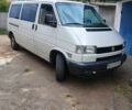 Белый Фольксваген Transporter, объемом двигателя 2.5 л и пробегом 390 тыс. км за 5950 $, фото 1 на Automoto.ua