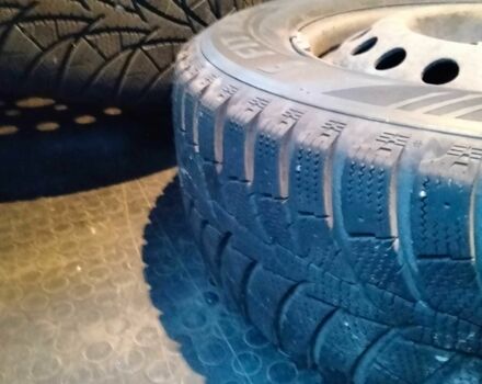 Білий Фольксваген Transporter, об'ємом двигуна 2.5 л та пробігом 555 тис. км за 5300 $, фото 2 на Automoto.ua