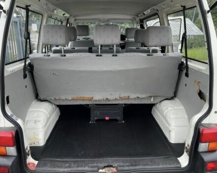 Белый Фольксваген Transporter, объемом двигателя 0 л и пробегом 290 тыс. км за 2350 $, фото 6 на Automoto.ua