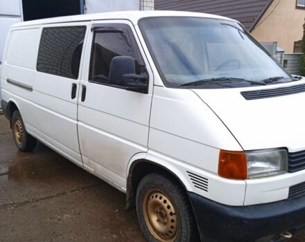 Белый Фольксваген Transporter, объемом двигателя 2.5 л и пробегом 378 тыс. км за 4800 $, фото 6 на Automoto.ua