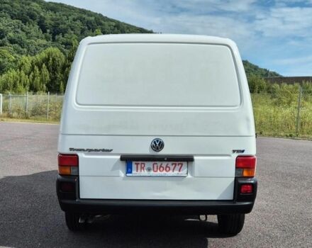 Белый Фольксваген Transporter, объемом двигателя 2.5 л и пробегом 288 тыс. км за 2150 $, фото 2 на Automoto.ua