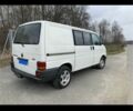 Белый Фольксваген Transporter, объемом двигателя 2.5 л и пробегом 300 тыс. км за 2150 $, фото 2 на Automoto.ua
