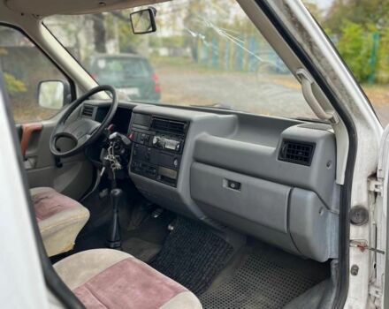 Білий Фольксваген Transporter, об'ємом двигуна 2 л та пробігом 150 тис. км за 3102 $, фото 5 на Automoto.ua