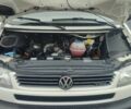 Білий Фольксваген Transporter, об'ємом двигуна 2.5 л та пробігом 300 тис. км за 7500 $, фото 1 на Automoto.ua