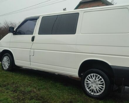 Білий Фольксваген Transporter, об'ємом двигуна 2.5 л та пробігом 300 тис. км за 7500 $, фото 6 на Automoto.ua