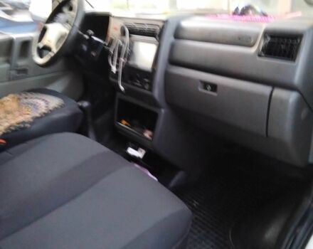 Білий Фольксваген Transporter, об'ємом двигуна 2.5 л та пробігом 555 тис. км за 5300 $, фото 6 на Automoto.ua