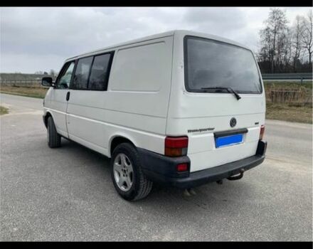 Белый Фольксваген Transporter, объемом двигателя 2.5 л и пробегом 300 тыс. км за 2150 $, фото 3 на Automoto.ua