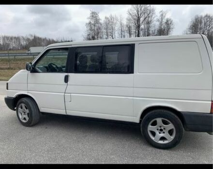 Белый Фольксваген Transporter, объемом двигателя 2.5 л и пробегом 300 тыс. км за 2150 $, фото 4 на Automoto.ua