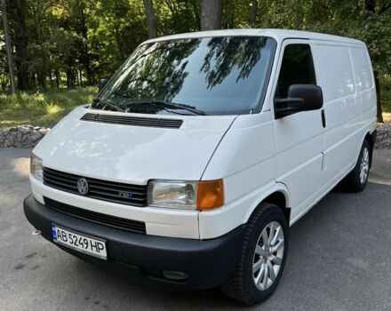 Белый Фольксваген Transporter, объемом двигателя 2.5 л и пробегом 400 тыс. км за 7668 $, фото 1 на Automoto.ua