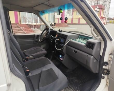 Білий Фольксваген Transporter, об'ємом двигуна 2.5 л та пробігом 416 тис. км за 6800 $, фото 5 на Automoto.ua