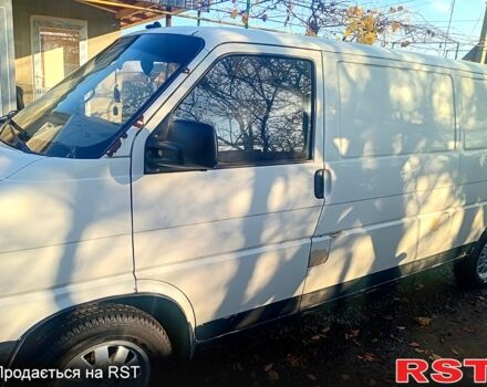 Белый Фольксваген Transporter, объемом двигателя 2.5 л и пробегом 0 тыс. км за 3850 $, фото 3 на Automoto.ua