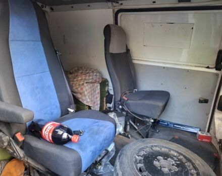 Белый Фольксваген Transporter, объемом двигателя 2.5 л и пробегом 350 тыс. км за 3600 $, фото 4 на Automoto.ua