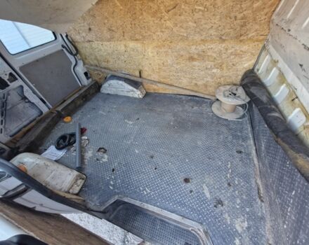 Белый Фольксваген Transporter, объемом двигателя 2.5 л и пробегом 432 тыс. км за 3800 $, фото 7 на Automoto.ua