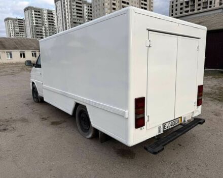 Белый Фольксваген Transporter, объемом двигателя 2.5 л и пробегом 263 тыс. км за 6000 $, фото 2 на Automoto.ua