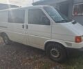 Білий Фольксваген Transporter, об'ємом двигуна 1.9 л та пробігом 245 тис. км за 4400 $, фото 3 на Automoto.ua