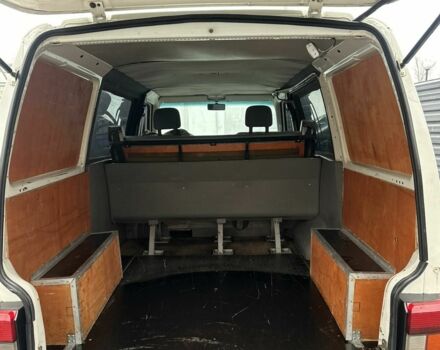 Білий Фольксваген Transporter, об'ємом двигуна 1.9 л та пробігом 295 тис. км за 5800 $, фото 4 на Automoto.ua