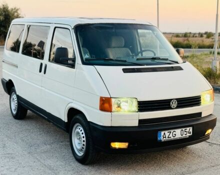 Білий Фольксваген Transporter, об'ємом двигуна 1.9 л та пробігом 300 тис. км за 3200 $, фото 1 на Automoto.ua