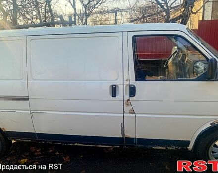 Белый Фольксваген Transporter, объемом двигателя 2.5 л и пробегом 0 тыс. км за 3850 $, фото 1 на Automoto.ua