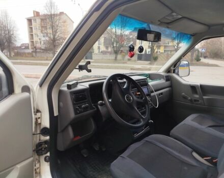 Білий Фольксваген Transporter, об'ємом двигуна 2.5 л та пробігом 416 тис. км за 6800 $, фото 6 на Automoto.ua