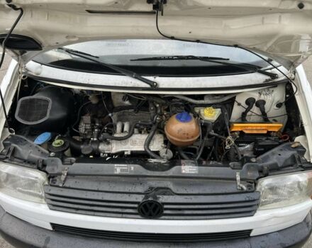 Фольксваген Transporter 2001 в Киеве на Automoto.ua Белый Фольксваген Transporter, объемом двигателя 2.5 л и пробегом 350 тыс. км за 4900 $, фото 5 на Automoto.ua