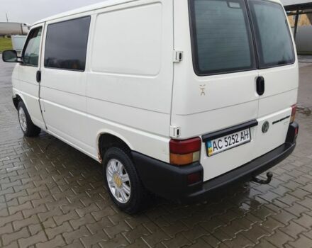 Белый Фольксваген Transporter, объемом двигателя 2 л и пробегом 290 тыс. км за 5800 $, фото 3 на Automoto.ua