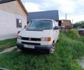 Білий Фольксваген Transporter, об'ємом двигуна 2 л та пробігом 470 тис. км за 3200 $, фото 1 на Automoto.ua