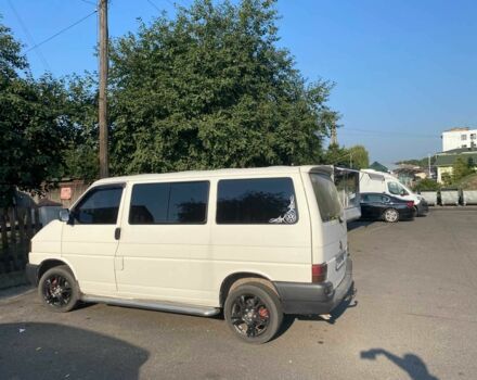 Белый Фольксваген Transporter, объемом двигателя 2.5 л и пробегом 306 тыс. км за 6300 $, фото 1 на Automoto.ua