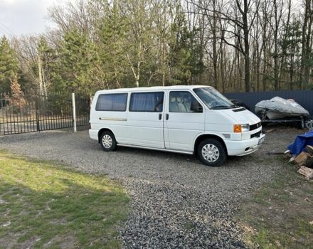 Белый Фольксваген Transporter, объемом двигателя 2.5 л и пробегом 425 тыс. км за 6700 $, фото 1 на Automoto.ua