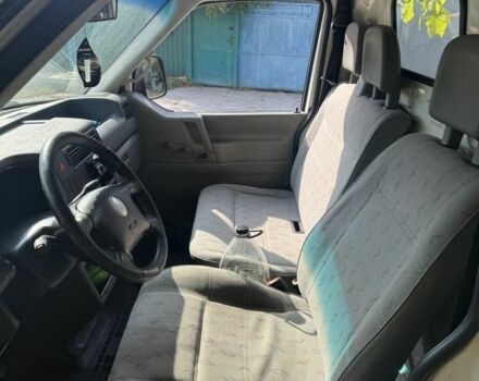 Белый Фольксваген Transporter, объемом двигателя 2.5 л и пробегом 392 тыс. км за 4200 $, фото 4 на Automoto.ua