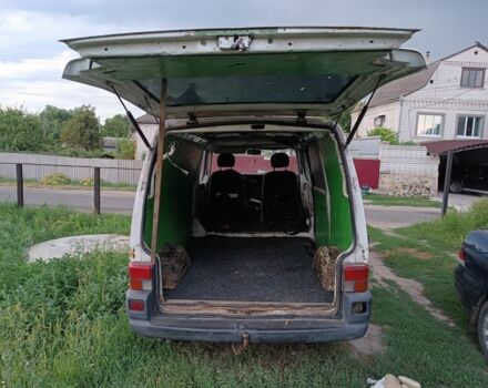 Білий Фольксваген Transporter, об'ємом двигуна 2 л та пробігом 470 тис. км за 3200 $, фото 3 на Automoto.ua